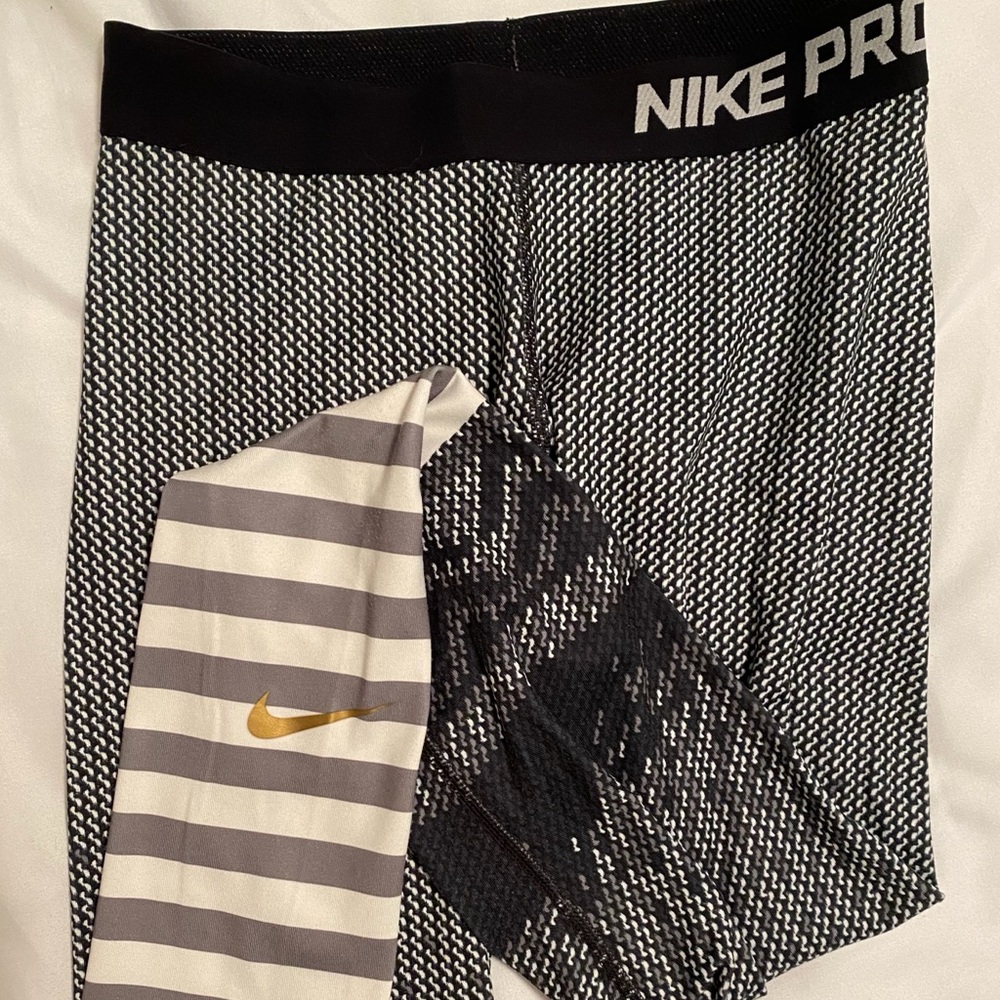 Nike pro leggings